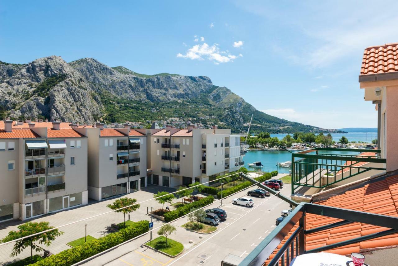 Natali Apartment Omis Exterior photo